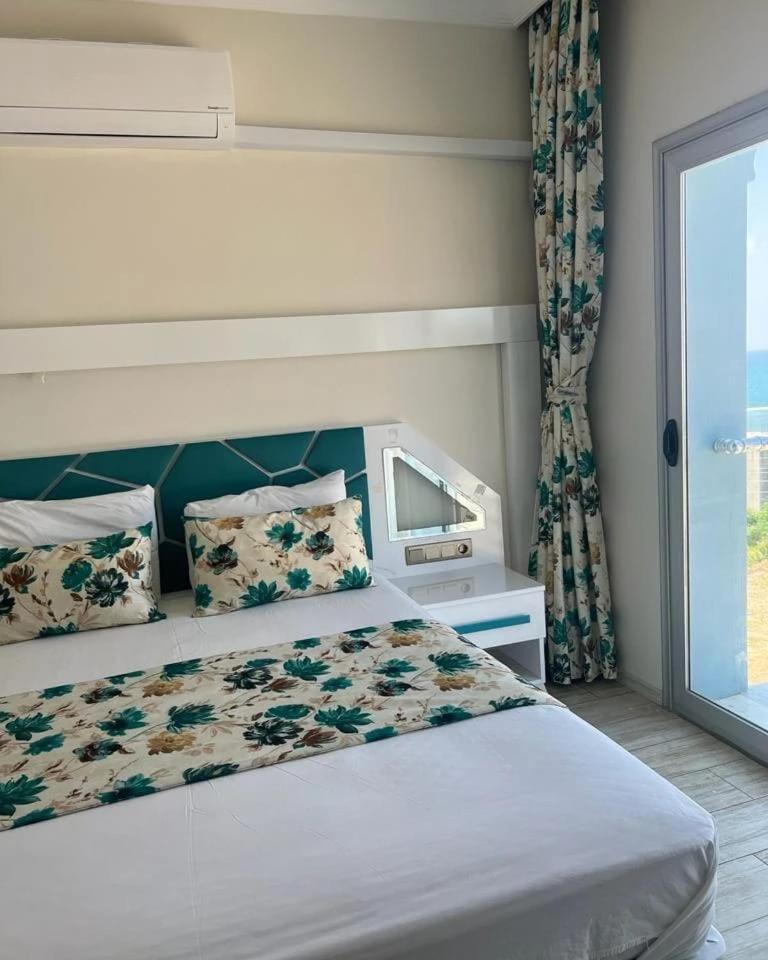 Derin Deniz Otel Karatas  Εξωτερικό φωτογραφία